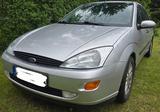 Ford Focus 1.6 - Ghia - Ford Focus aus 2001: Ghia