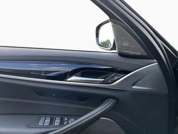 2022 Alpina B5 — миниатюра 17
