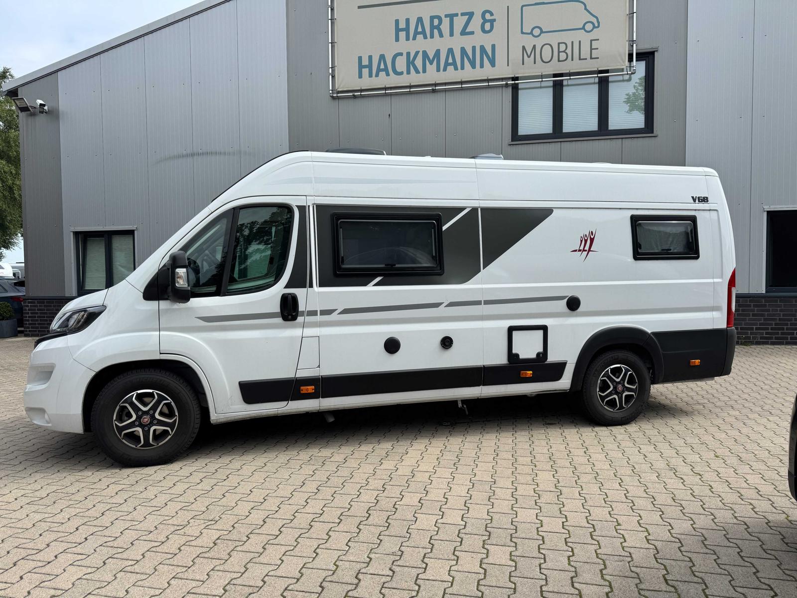 Rapido VAN V68 "Automatik/Längsbetten"