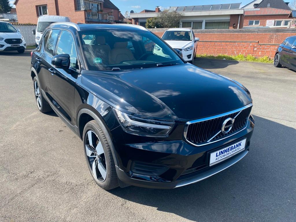Volvo XC40 D 4 Momentum AWD