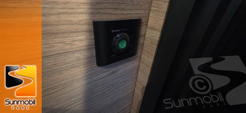 Fahrzeugabbildung Weinsberg CaraOne 420 QD 1.350 kg Ambientebeleuchtung