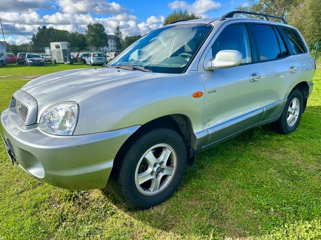 Hyundai SANTA FE 2,0 CRDI GLS 4WD Solid, Erstzulassung 02/2004, 243.665 km