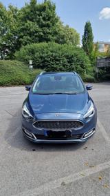 Ford S-Max Vignale - Ford S-Max in Essen