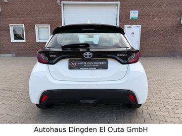 Toyota Yaris - 8