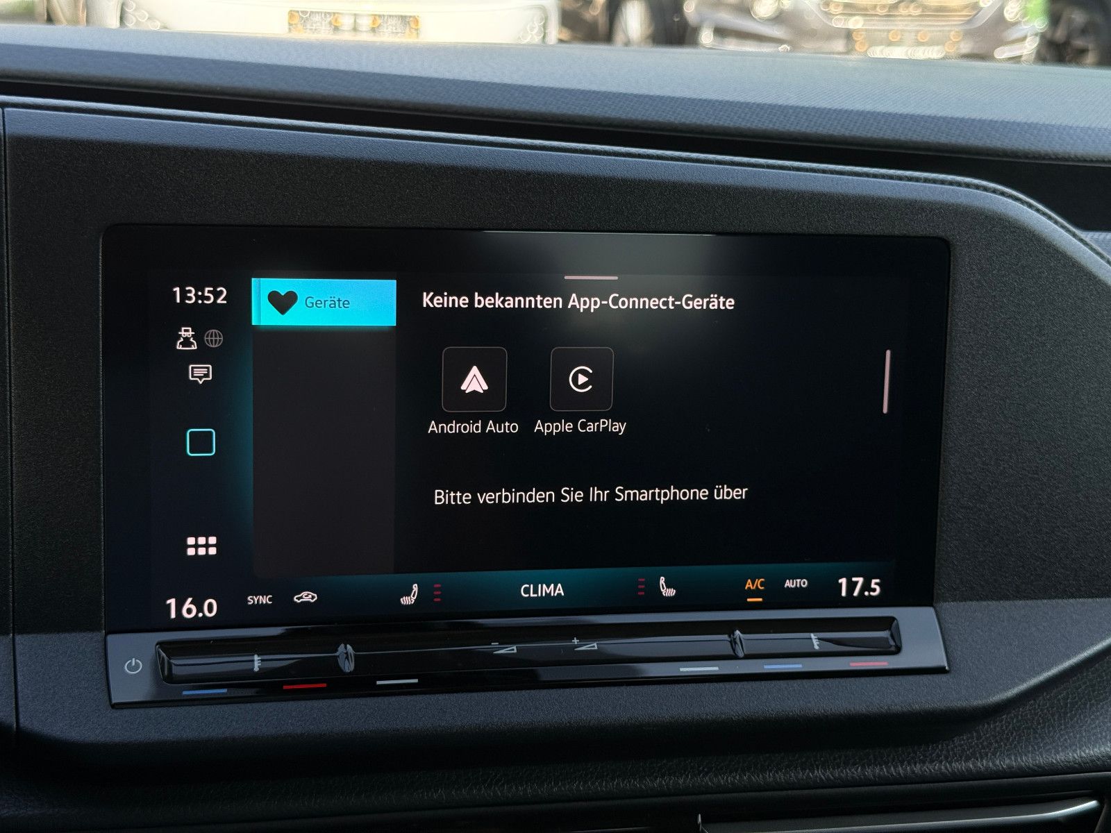 Fahrzeugabbildung Volkswagen Caddy Goal 2.0 TDI DSG ACC AHK Navi LED Sthz Kam