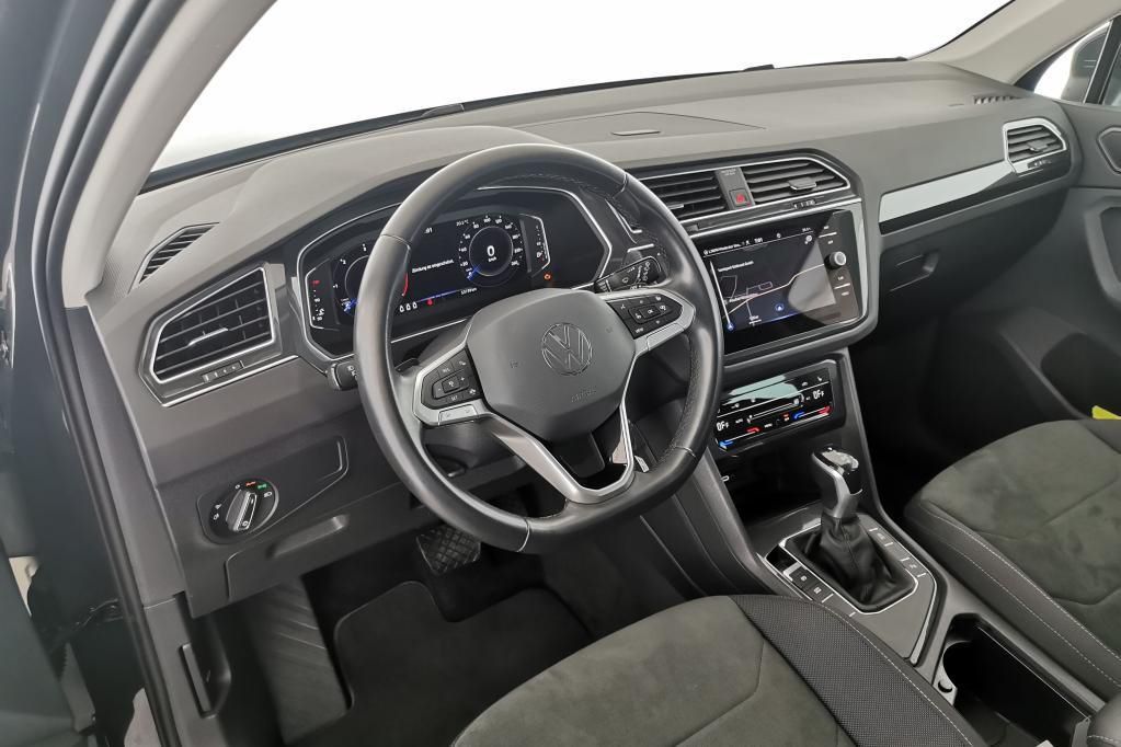 Volkswagen Tiguan Elegance 2.0 TDI AHK*Klima*Tempo*Nav*PDC