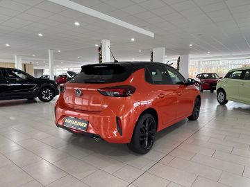 Bild 5 Opel Corsa F GS Line Digitales Cockpit LED Apple CarP