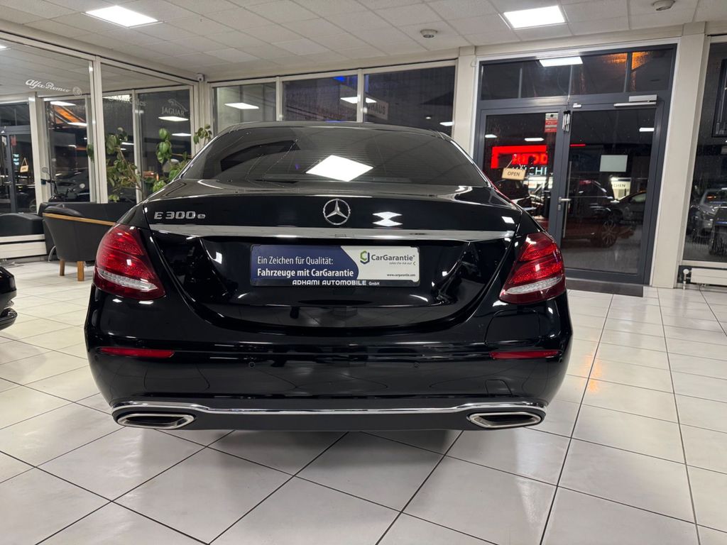 MERCEDES-BENZ E 300 e Avantgarde/2.HAND/LED/CAM/NAVI/SHZ/TOP! MERCEDES-BENZ E 300 e Avantgarde/2.HAND/LED/CAM/NAVI/SHZ/TOP!