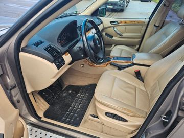 BMW X5 - 5
