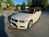 BMW 123d Cabrio mit M-Paket, 8-fach bereift - BMW 123: Cabrio