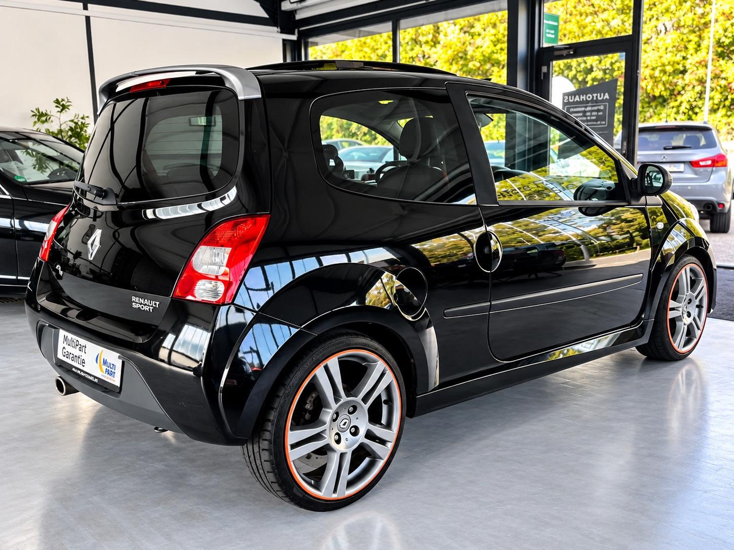 Renault TWINGO SPORT 1,6 133PS 1.HAND PANORA. KLIMAAUTO!