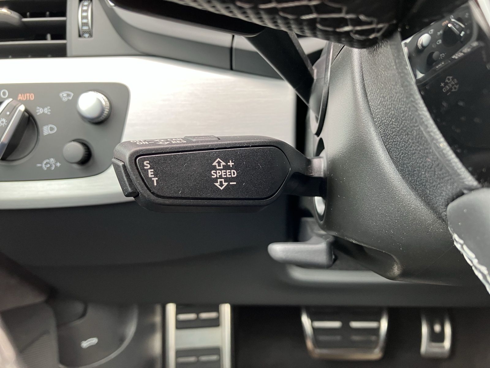 Fahrzeugabbildung Audi A5 Sportback 40 TFSI quattro S line S tronic