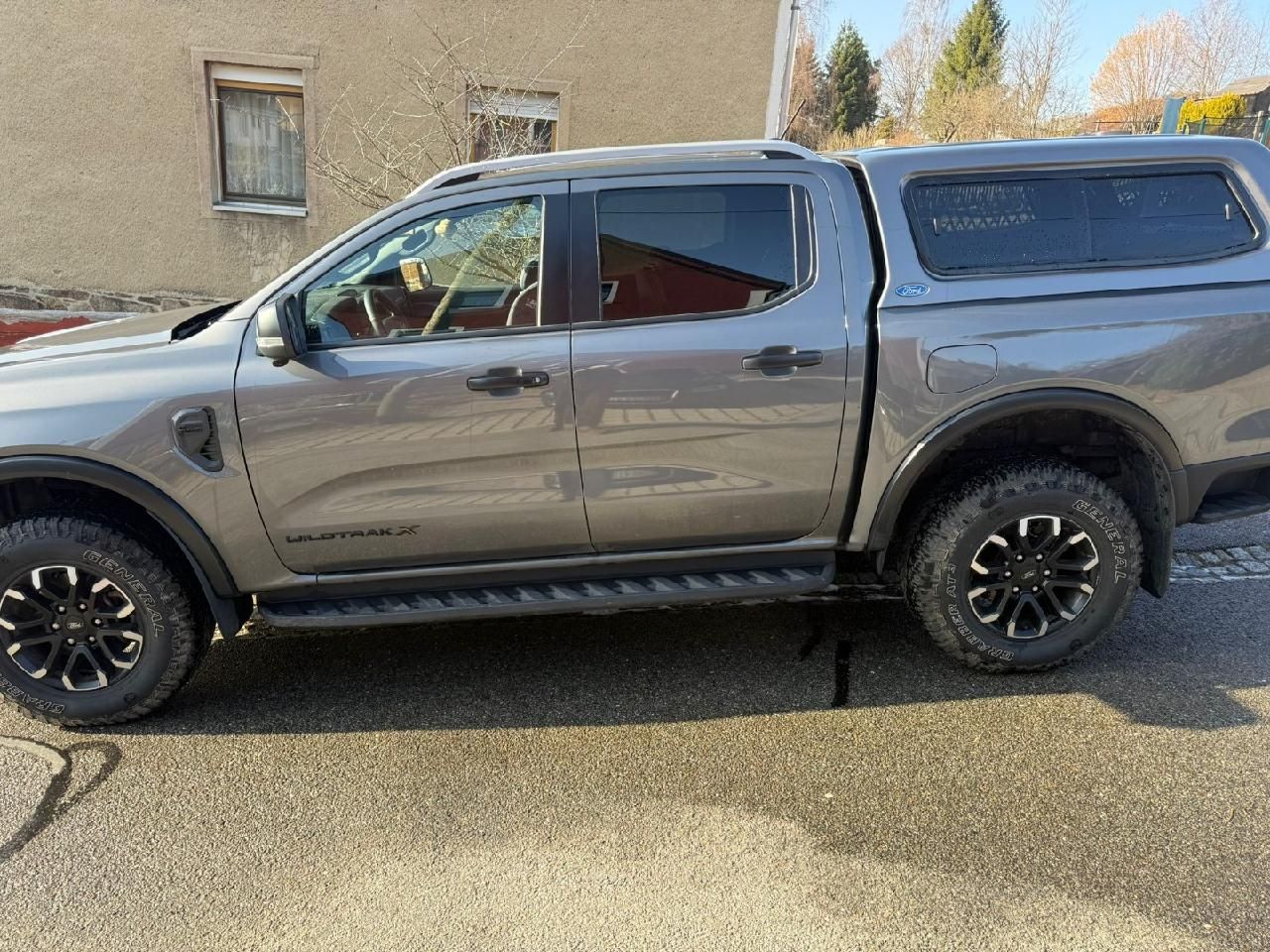 Fahrzeugabbildung Ford Ranger Wildtrak X e-4WD Doppelkabine