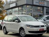Volkswagen Sharan Trendline BMT *3-ZonenKlimaAut.*Tempomat* - Volkswagen Sharan: Trendline