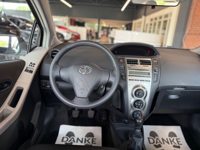 Toyota Yaris  Cool