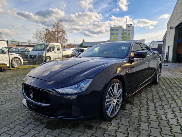 Maserati Ghibli 3.0V6 Diesel Kamera Herman Kardon