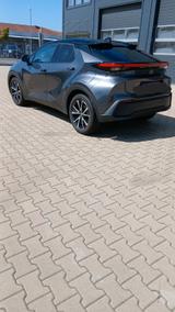 Toyota C-HR 1.8-l-VVT-i Hybrid Teamplayer Teamplayer - Toyota C-HR Teamplayer mit Benzin-Antrieb