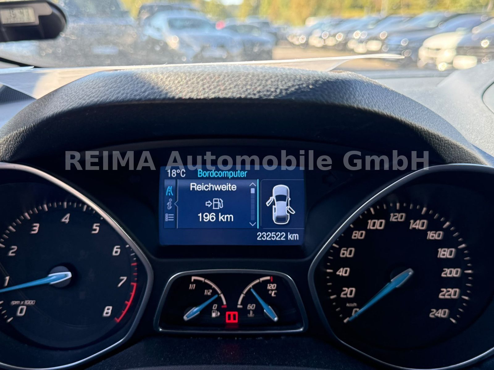Fahrzeugabbildung Ford Grand C-Max Titanium, 110 KW, TÜV bis 07.2027