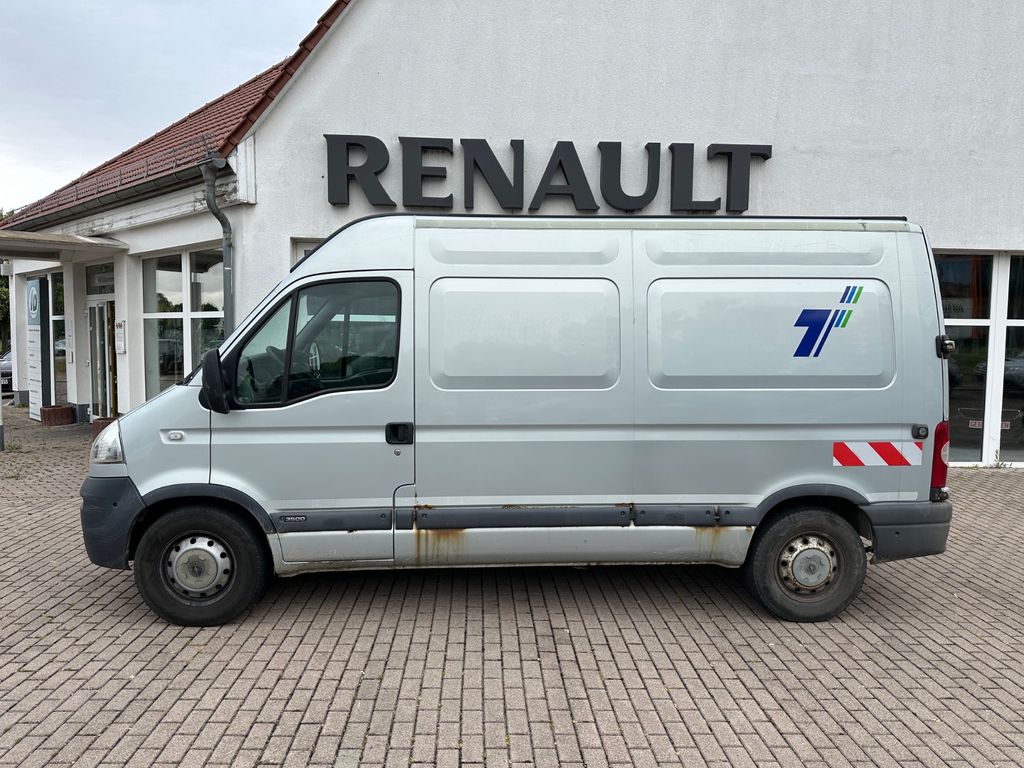 Opel Movano