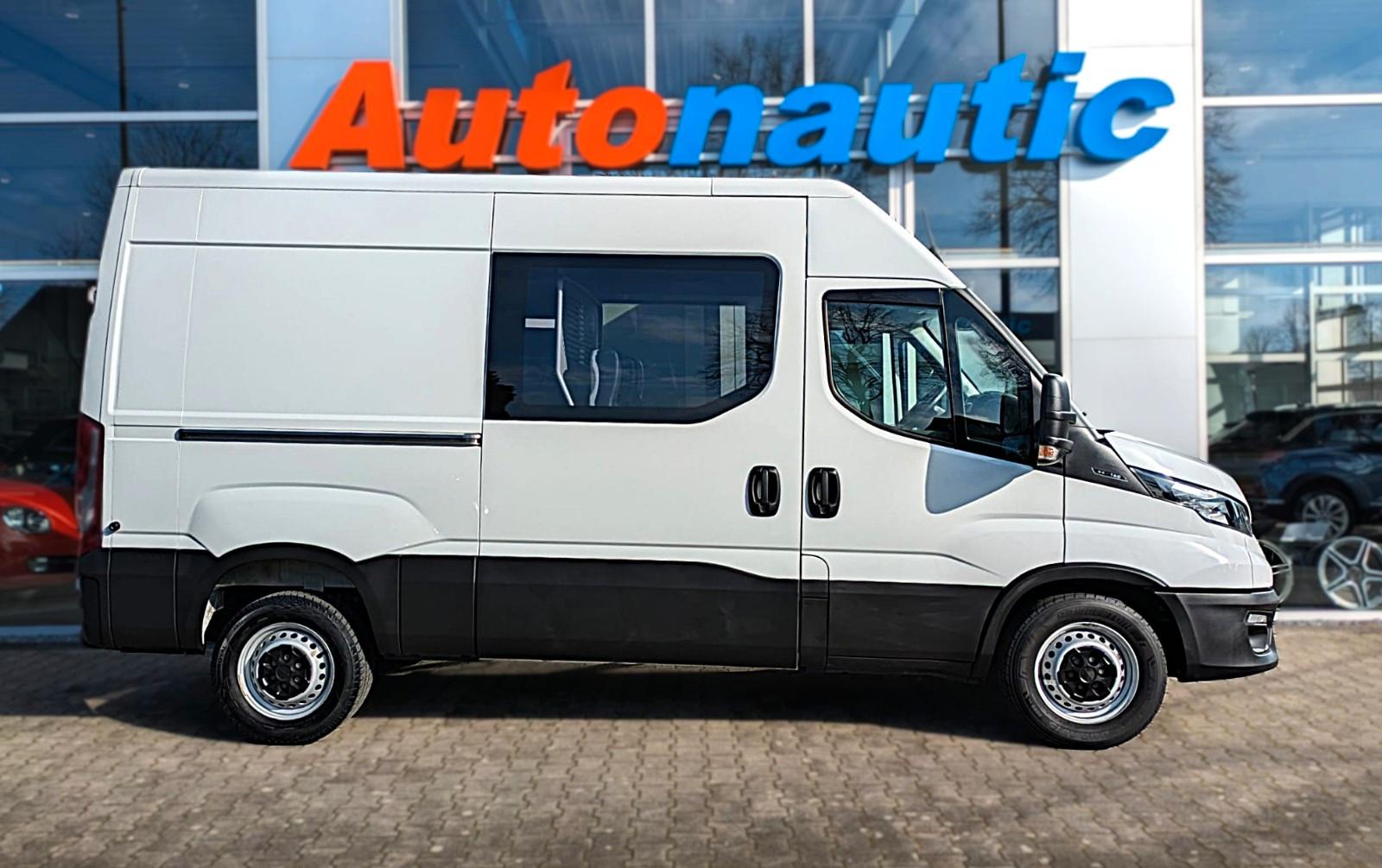 Iveco Daily DOKA KASTEN 6 SITZE KLIMA NAVI STANDH. CAM