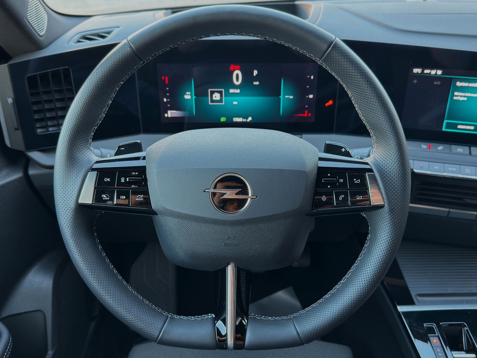 Fahrzeugabbildung Opel Astra L GS 1.2 Turbo 360° Kam. AHK ACC LHZ LED