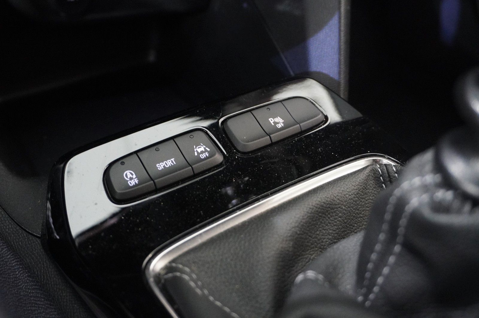 Fahrzeugabbildung Opel Mokka GS Line 1.2 NAVI/LED/KAMERA/SPORT/VIRT/DAB