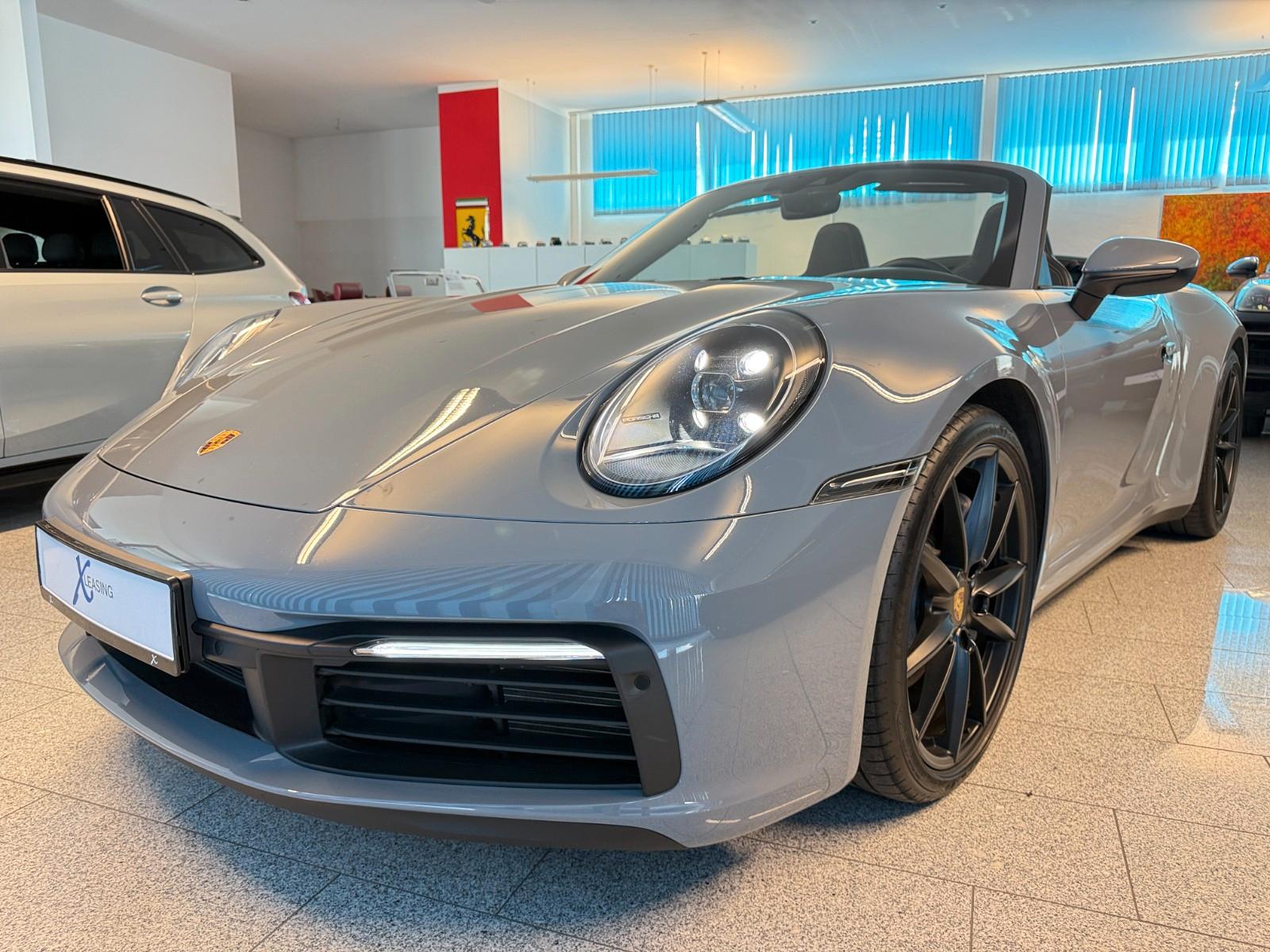 Porsche 992 Cabrio PDK / Sport-Tex/Vollleder/Sportabgas