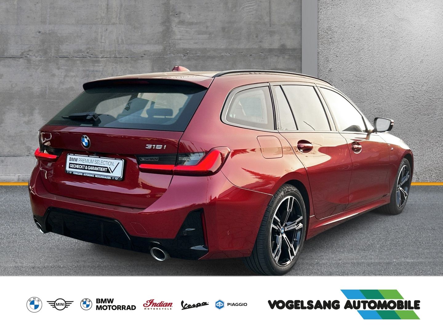 Fahrzeugabbildung BMW 318 iTouring,M Sport,HIFI,SurroundView,DrivingAs