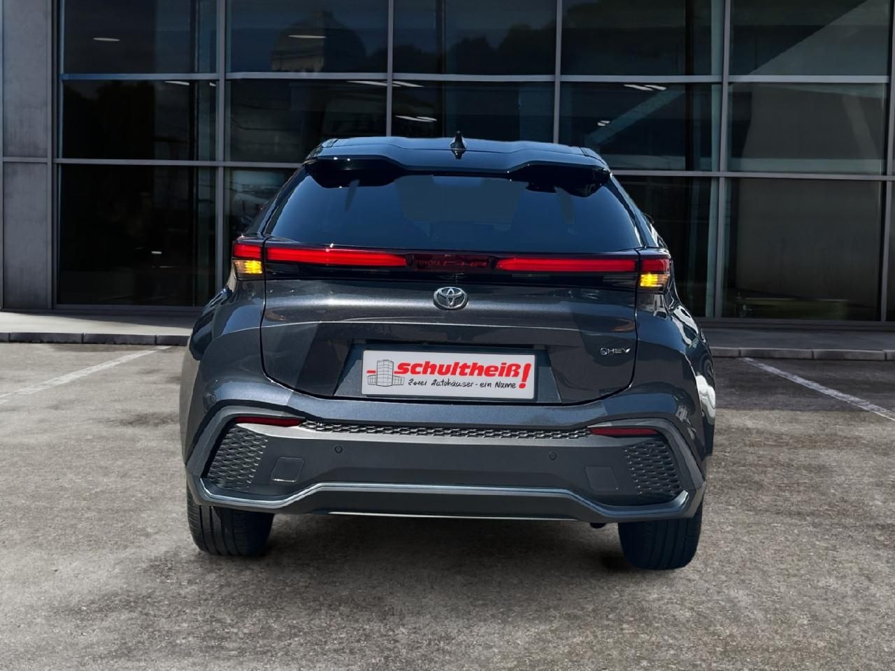 Fahrzeugabbildung Toyota C-HR Hybrid FWD Teamplayer