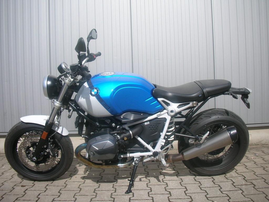 BMW R nineT Pure 1 HAND
