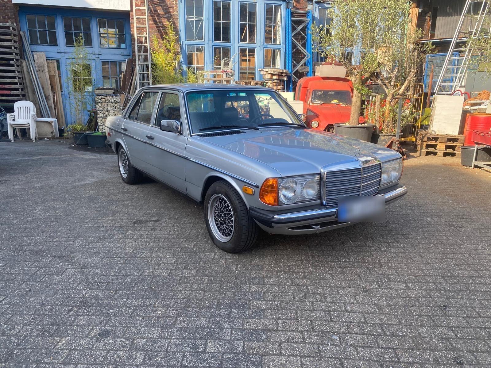 Mercedes-Benz R 300