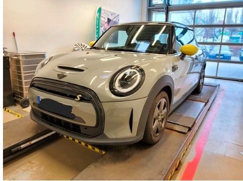 MINI Cooper SE EssentialTrim Navi/LED/Apple/SportSitz