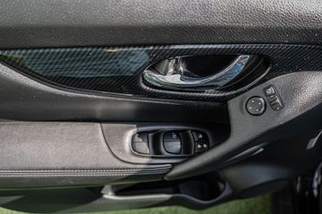Fahrzeugabbildung Nissan X-Trail Tekna 4x4 |LEDER|360°KAMERA|BOSE|PANO|7S