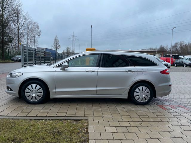 Fahrzeugabbildung Ford Mondeo Turnier Titanium(Insp.neu/Kamera)