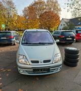 Renault Scenic 1.6 Benzin - gebrauchte Renault Scenic aus dem Jahr 1999