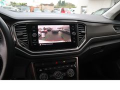 Fahrzeugabbildung Volkswagen T-Roc 4Motion 1hd Navi Tempo Panoo Scheckheftge