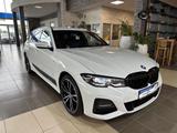 BMW 330 e M Sport Performance LED Ambiente-Licht PDC - BMW: M Performance