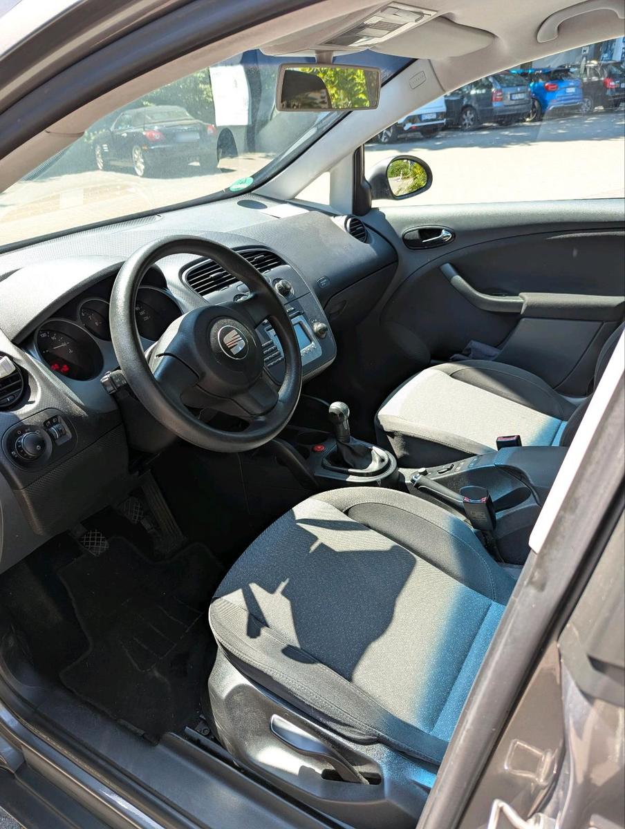Seat Altea 2007 — rear view