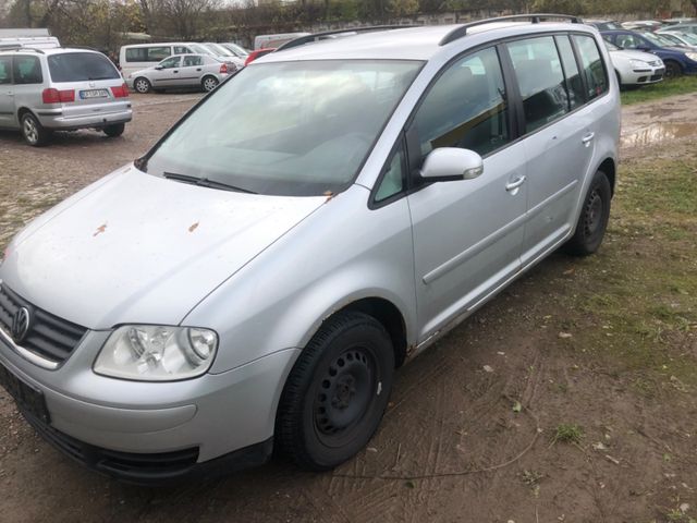 Volkswagen Touran Trendline 7 sitze