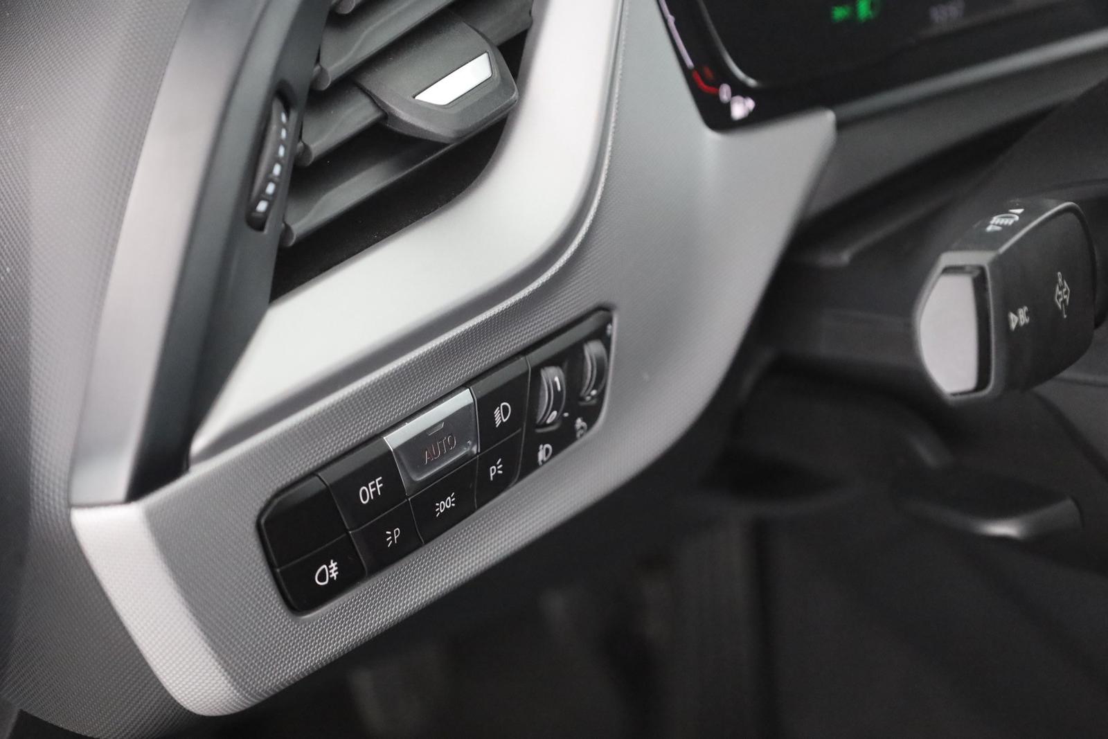 BMW 118 i Advantage Navi PDC Klimaaut. Tempomat DAB, миниатюра 18