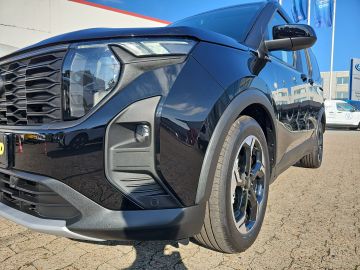 Bild 7 Ford Tourneo Courier Active Navi Leder ACC Apple CarP