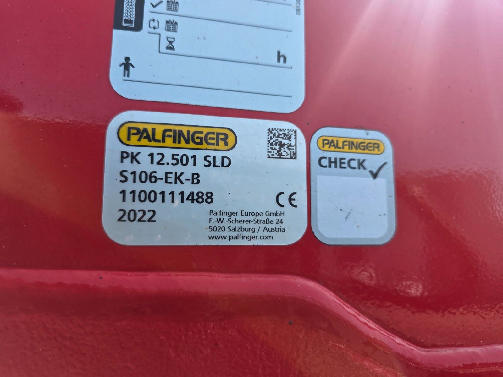 Fahrzeugabbildung Mercedes-Benz Atego 1324 L Glasreff Palfinger PK 12.501 Funk
