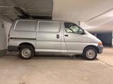 Toyota Hiace - Toyota Hiace: Van