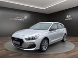 Hyundai i30 GO! 1.4 TGDI RFK GRA NAV APP - Hyundai i30: Silber
