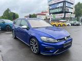 Volkswagen Golf VII Variant BV5 PDC/SHZ/LED/DAB/NAVI - gebrauchte Kombis in Leipzig