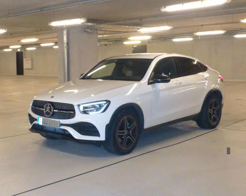 Image of Mercedes-Benz 220
