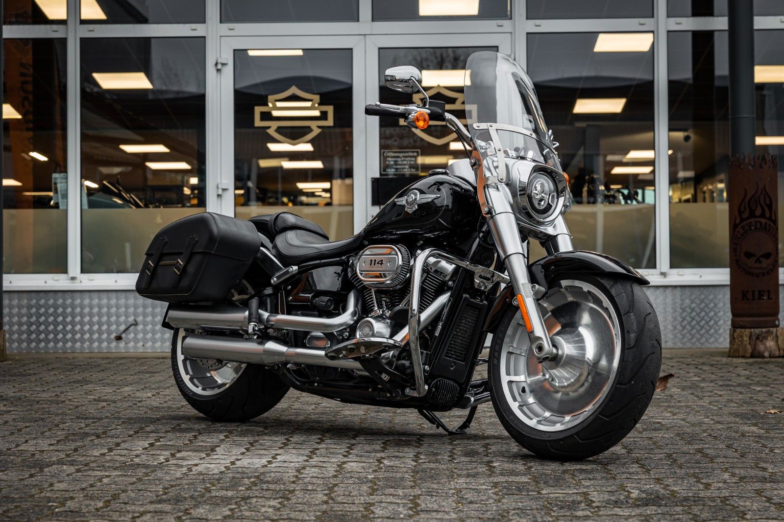 Fahrzeugabbildung Harley-Davidson FLFBS FAT BOY SOFTAIL 114 CUI - Screaming Eagle