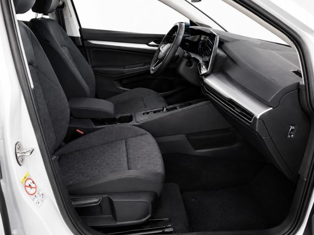 Volkswagen Golf VIII 1.5 eTSI Life DSG Keyless|Kamera|Sitzh foto 18