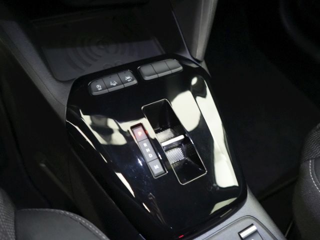 Corsa F FACELIFT HYBRID GS eDCT+LED MATRIX+NAVI+