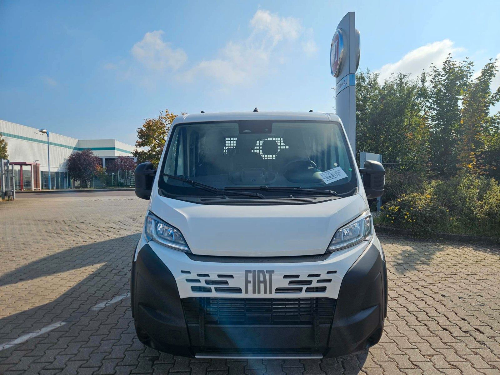 Fahrzeugabbildung Fiat Ducato Doka. 35 L4 140 Multijet